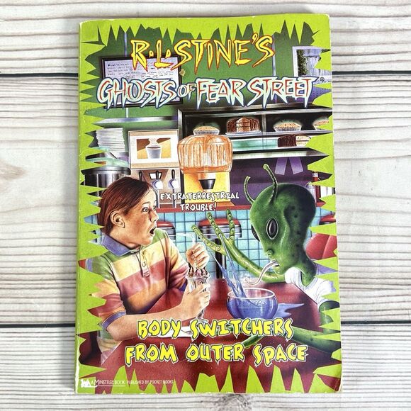 Ghosts of Fear Street #14 Body Switchers Outer Space RL Stine 1996 1st Edition - Picture 11 of 11